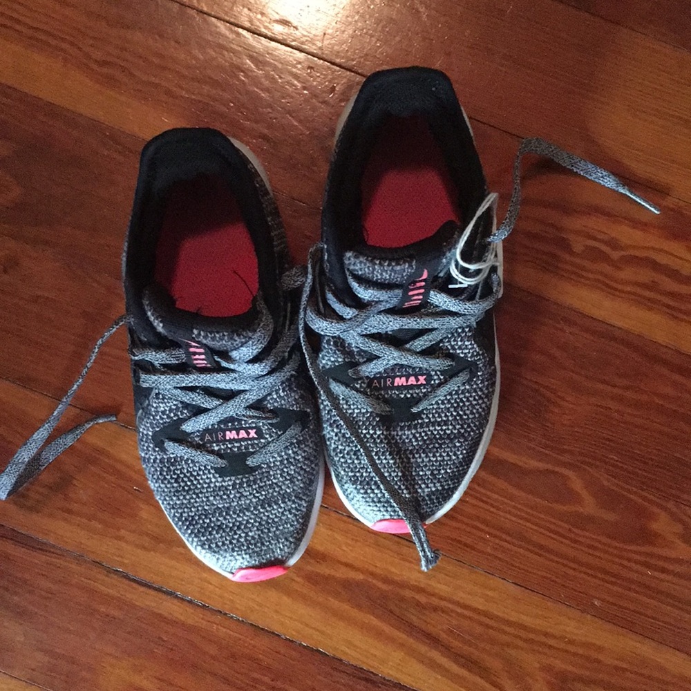 Kid sneakers